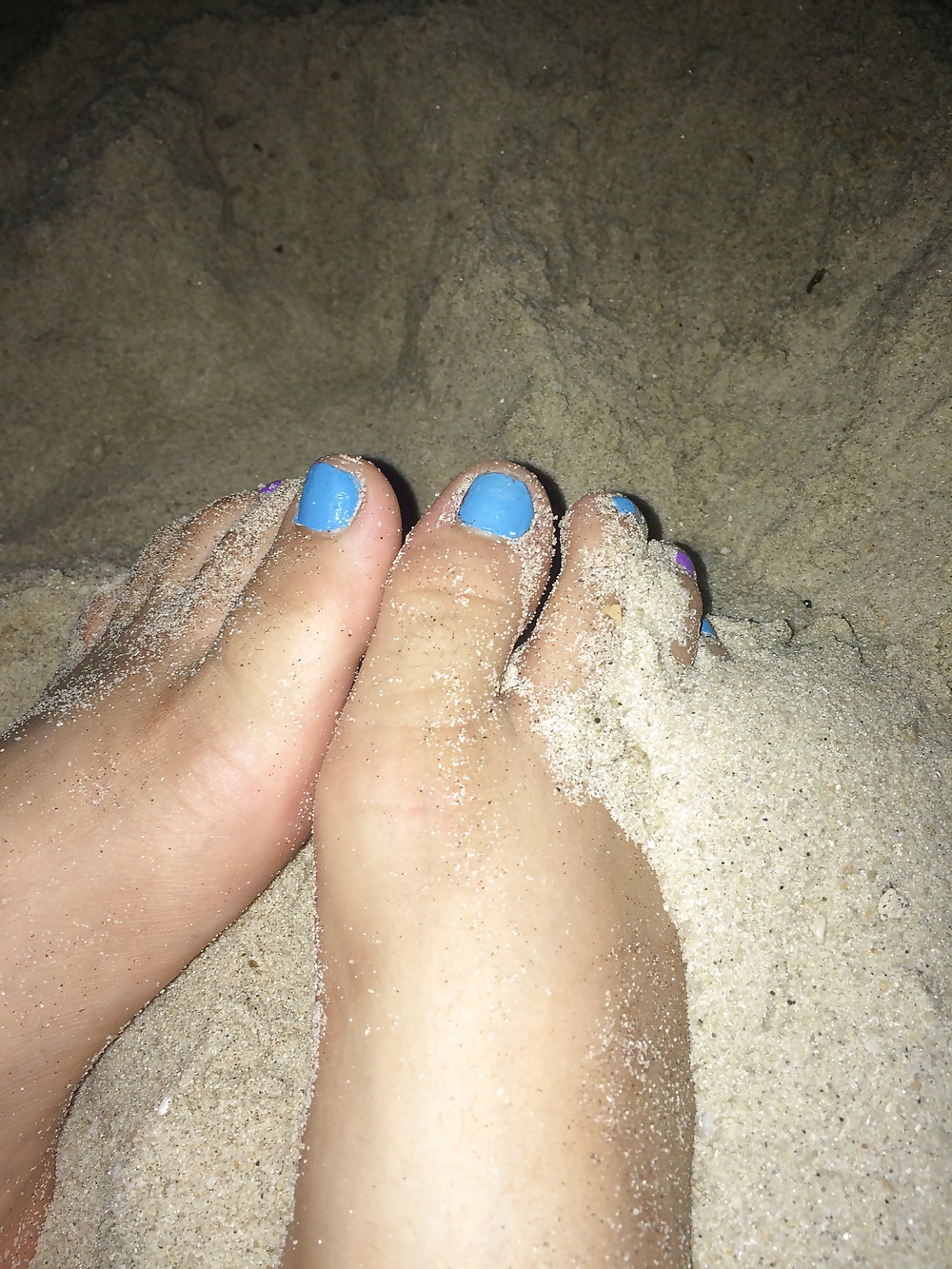 Free My Latina's feet photos