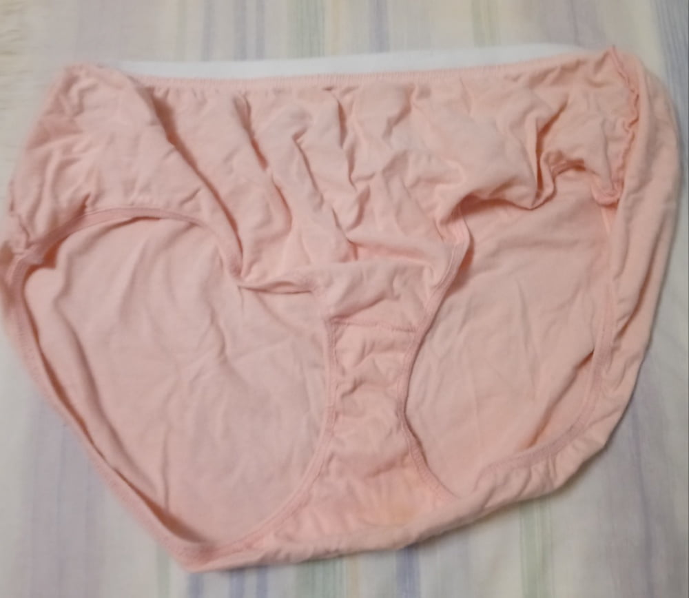 Mil fresh panties 2 - 5 Photos 