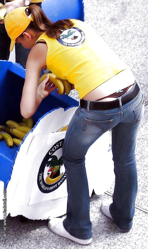 Free Candid young slut : thong V photos