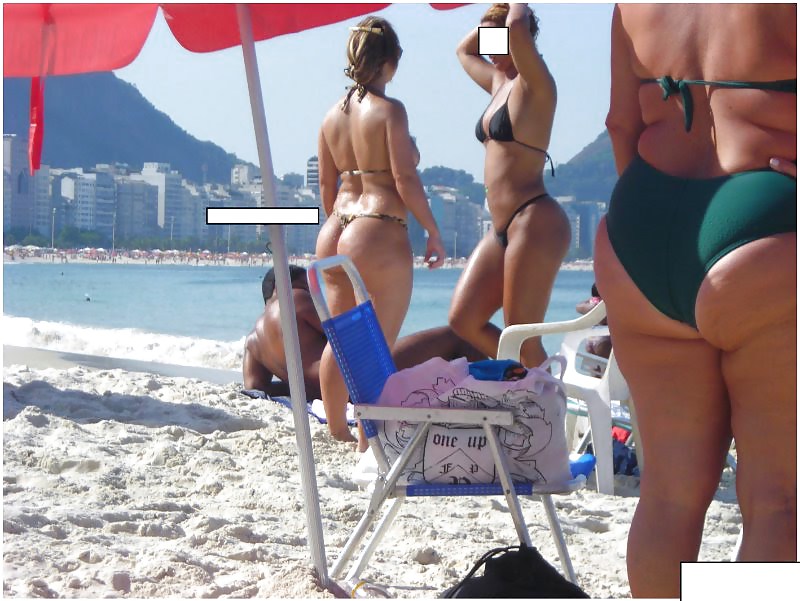 Free Bikini Babes in Brazil photos
