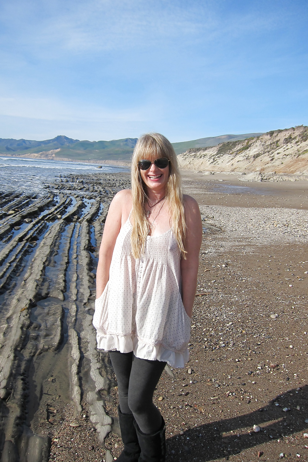 Free Laurie Smith 2 photos