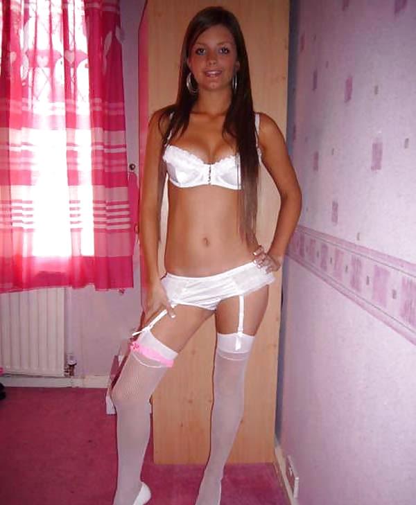 Free Pretty Young Amateur Teen photos