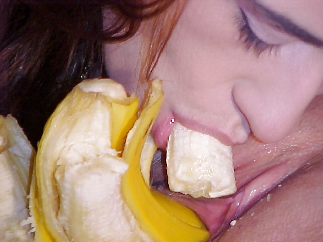 Free I and Andy as eat banana from my pussy photos