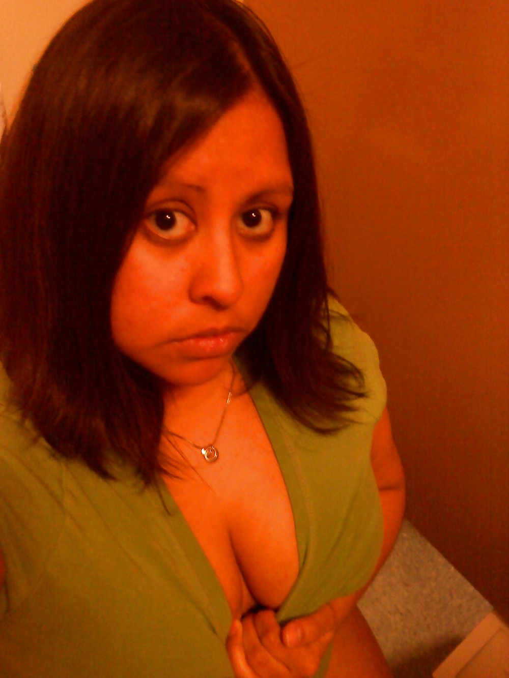 Free latin girl photos