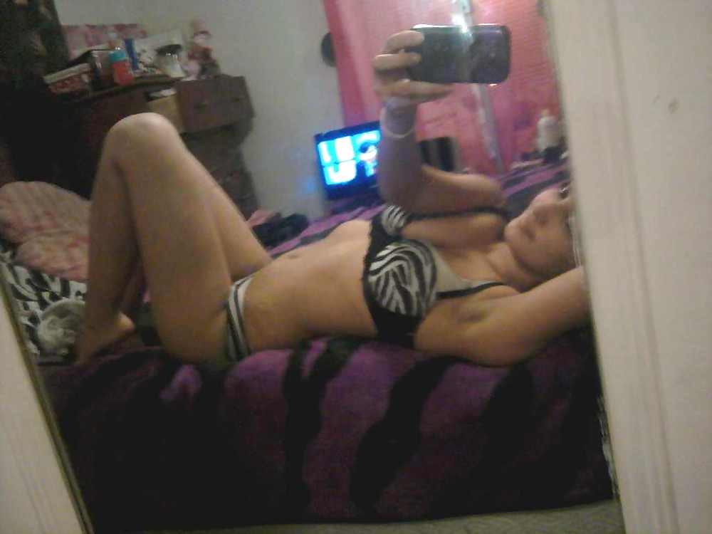 Free SELFSHOT TEEN photos