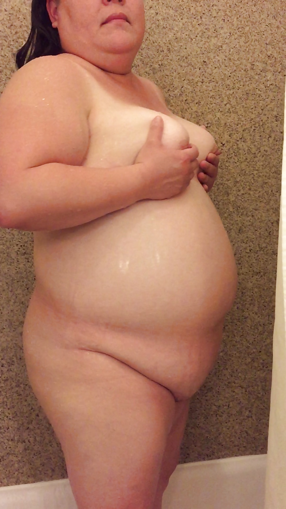 Free BBW wife in the shower photos