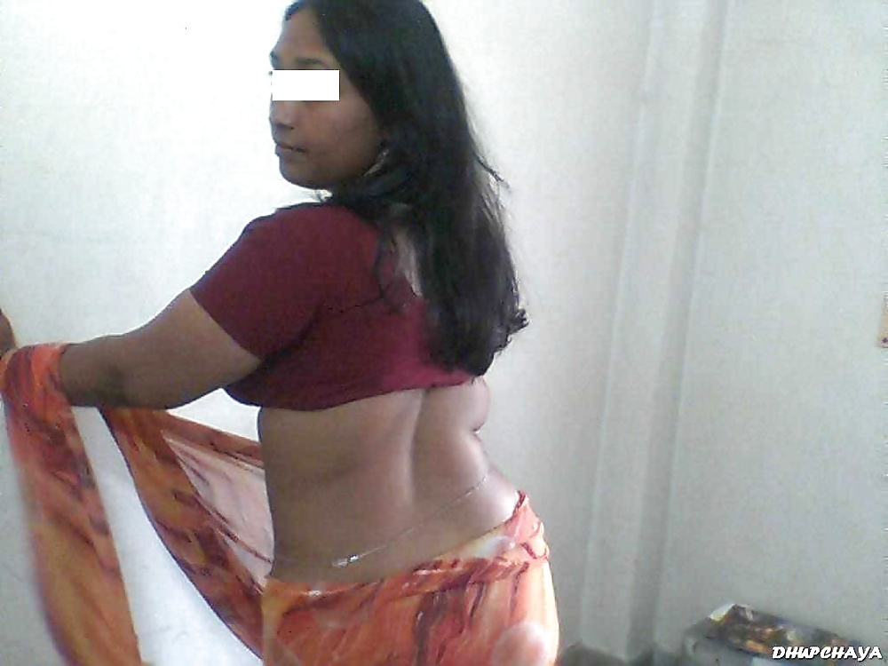 Free Desi sluty housewife photos