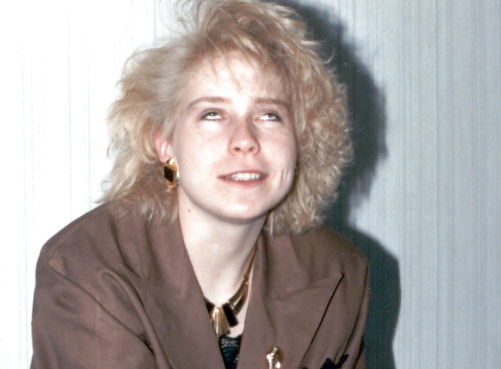 Free Mon ex 2 photos