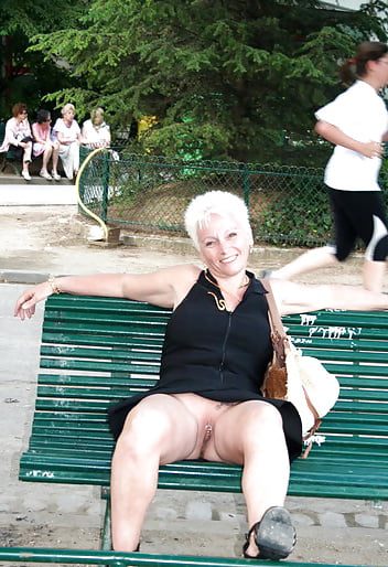 Free Matures public flashing 1 photos