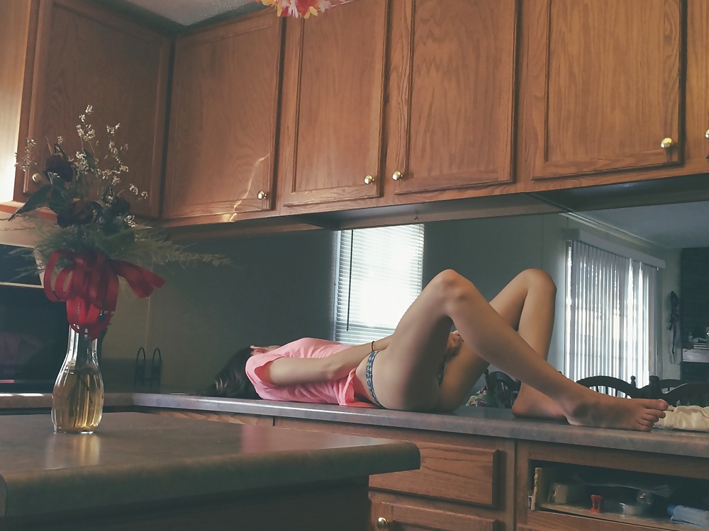 Free panties & camel toe 107 photos