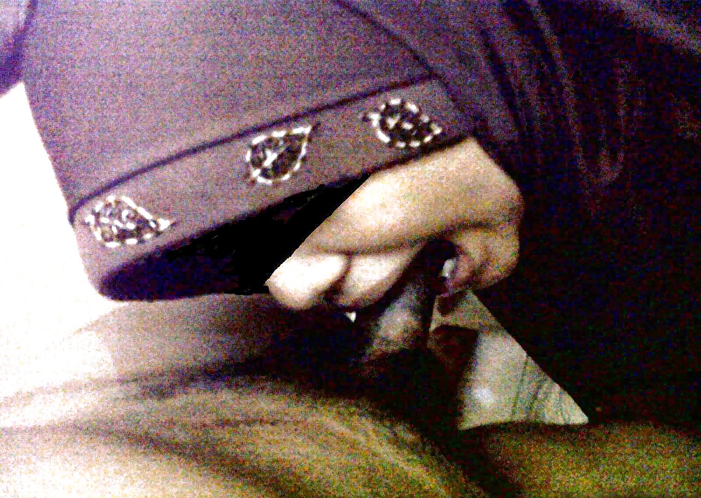 Free Tudung Cokelat Seks Kat Dapur photos