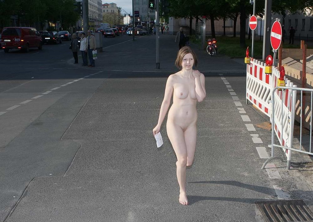 Nude Public, Porn Galery