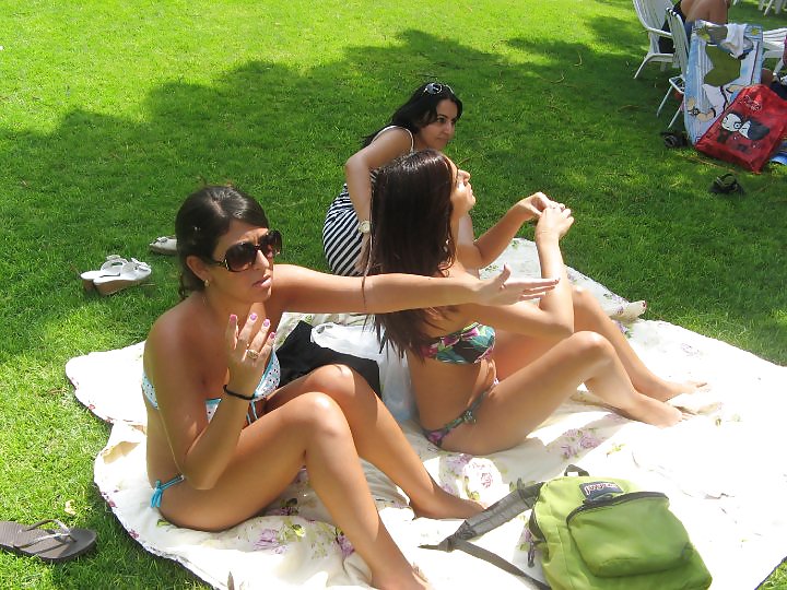 Free Israeli Facebook photos