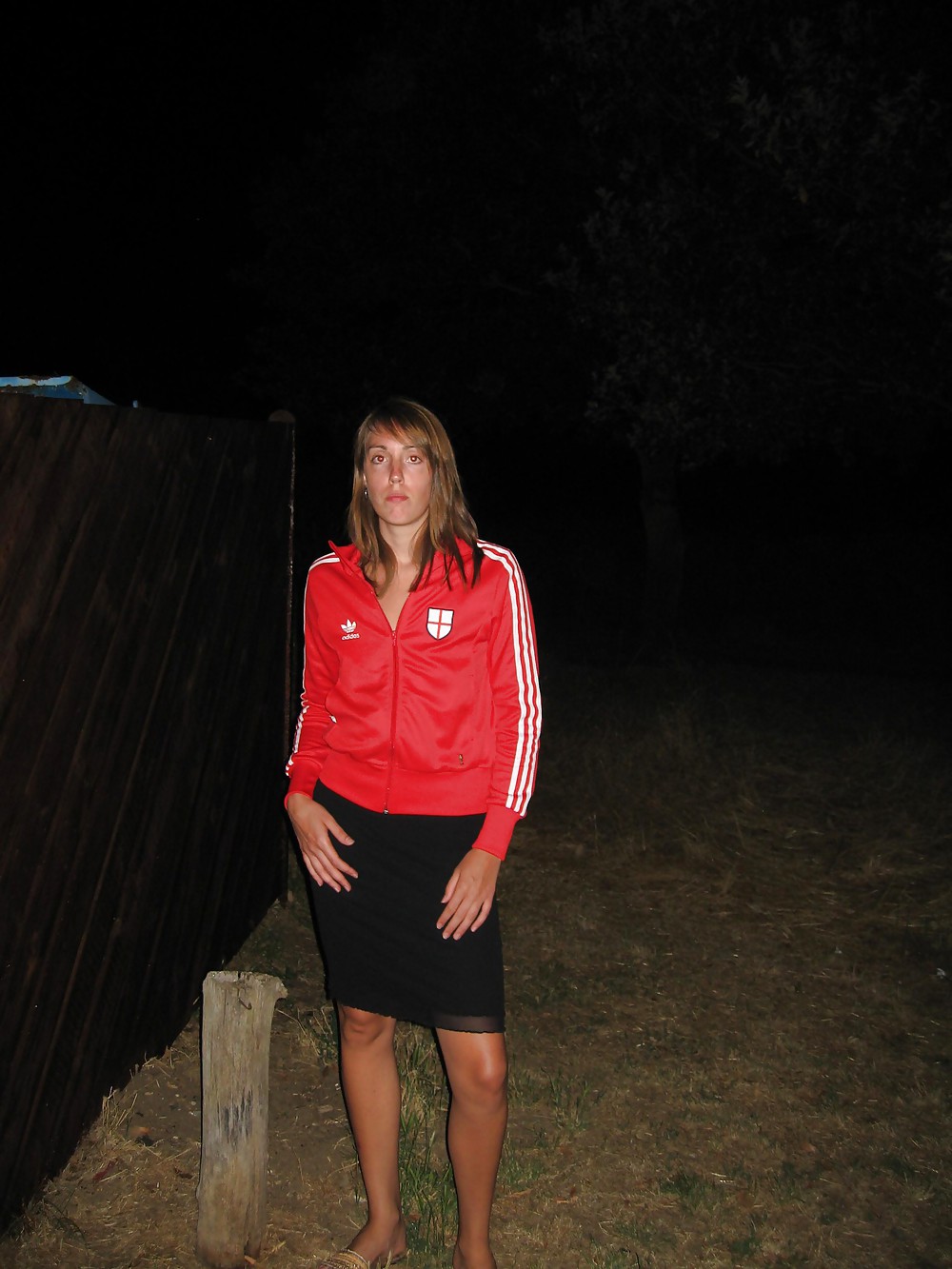 Free Phoebe flashes in Fratton photos