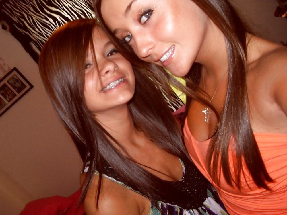 Free Sexy Teens Which and How? Comment! 2 photos