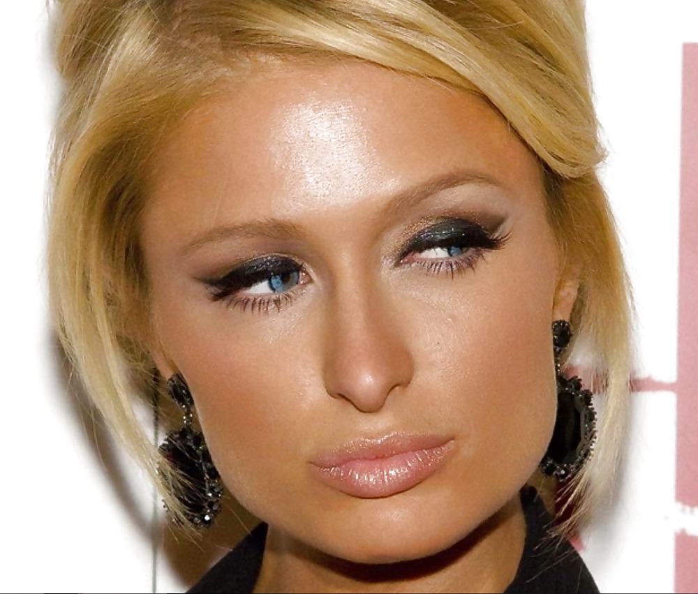 Free Paris Hilton photos