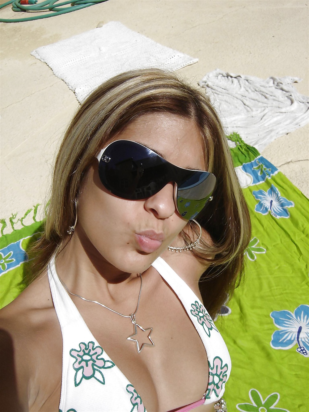 Free jolie amatrice photos