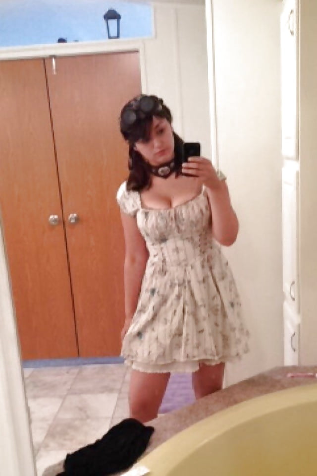 Free Cute Teen aka BabyBearAttack Selfies photos