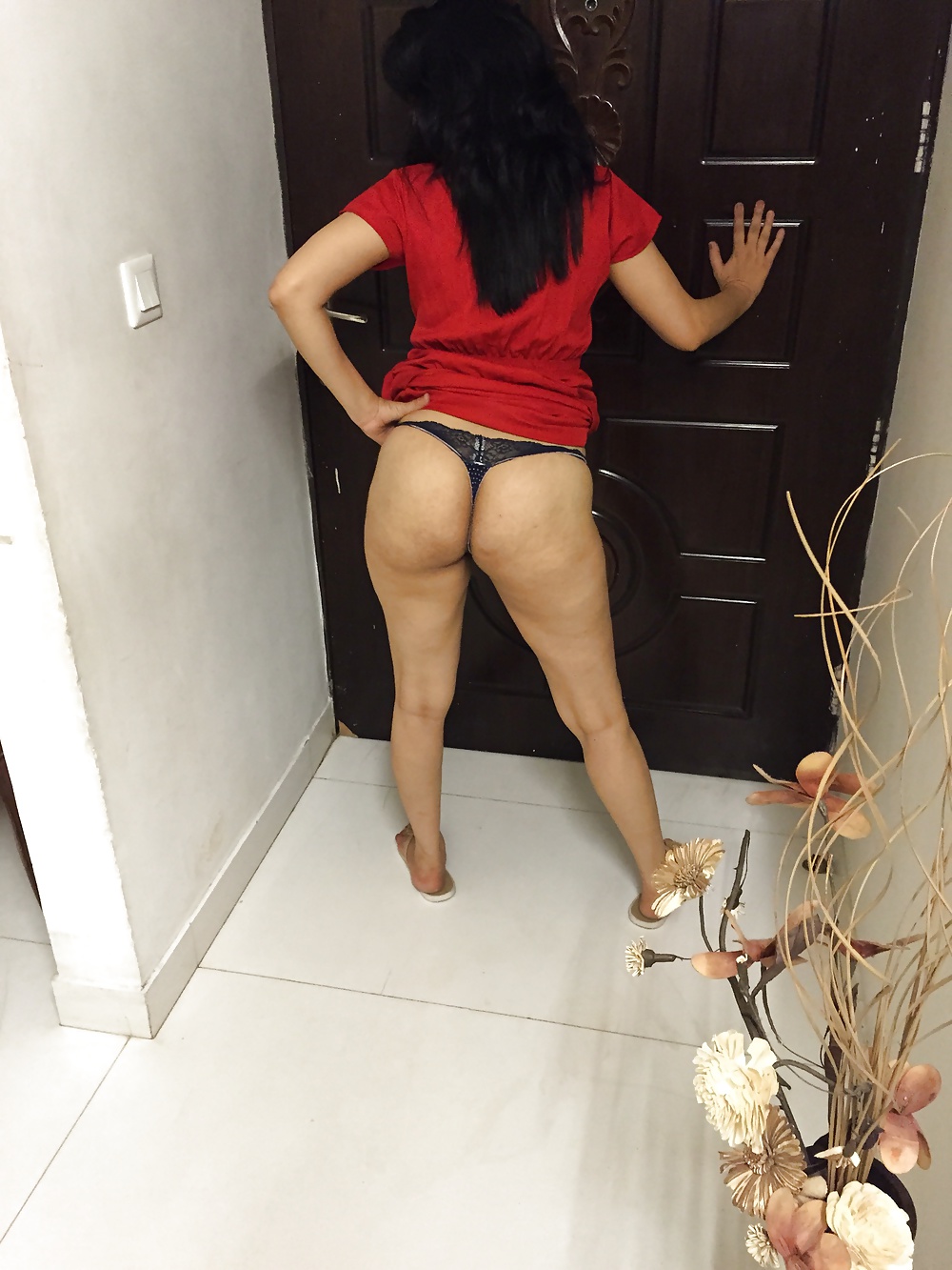 Free indian wife in various moods photos