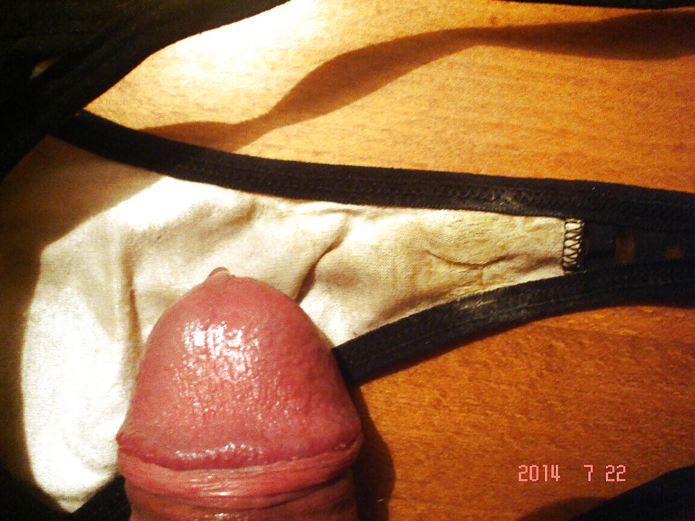 Free very, very little black thong my SD photos
