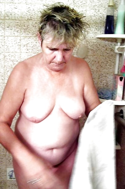 Free Amateur Grannies #2 photos