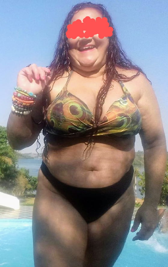 My MIL 56 yo is chubby hot and sexy - 5 Photos 