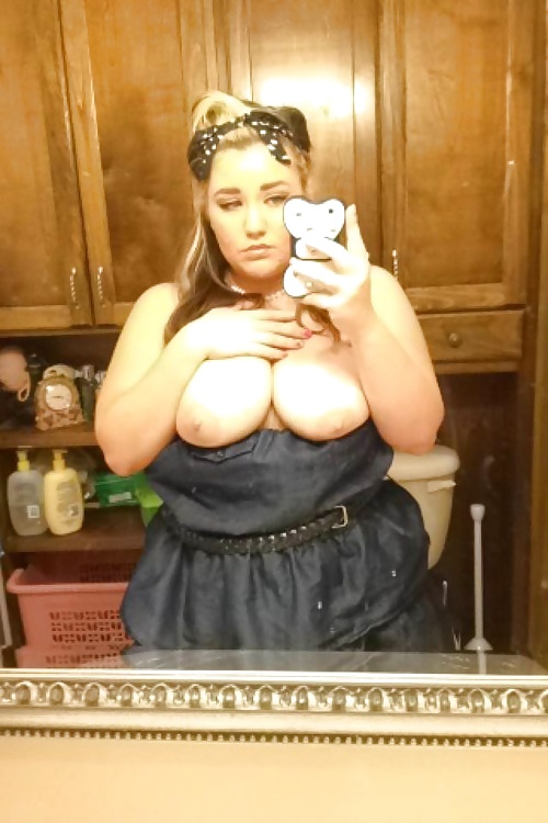 Free Selfie Amateur Big Tit Babes - vol 42! photos