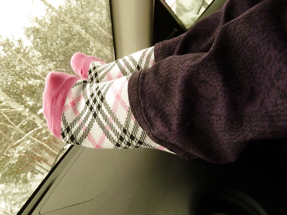 Free babysitter socks in car photos
