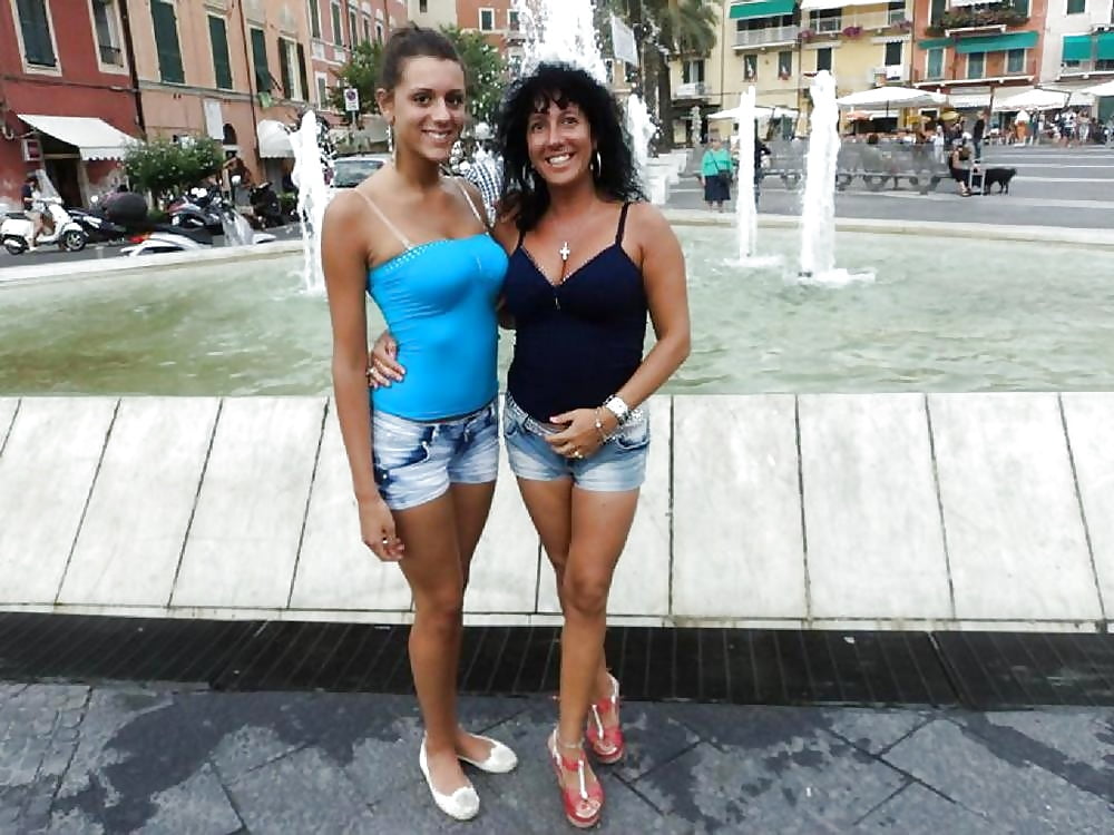 Free Salopes italiennes - Italians teens milfs sluts photos