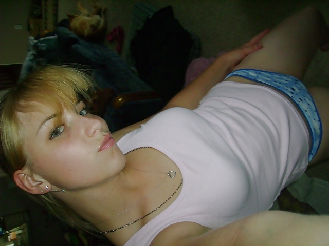 Free Amateur Teen photos