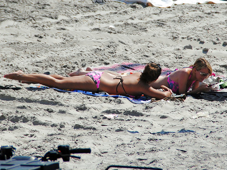 Bikini Babes Summer 2011