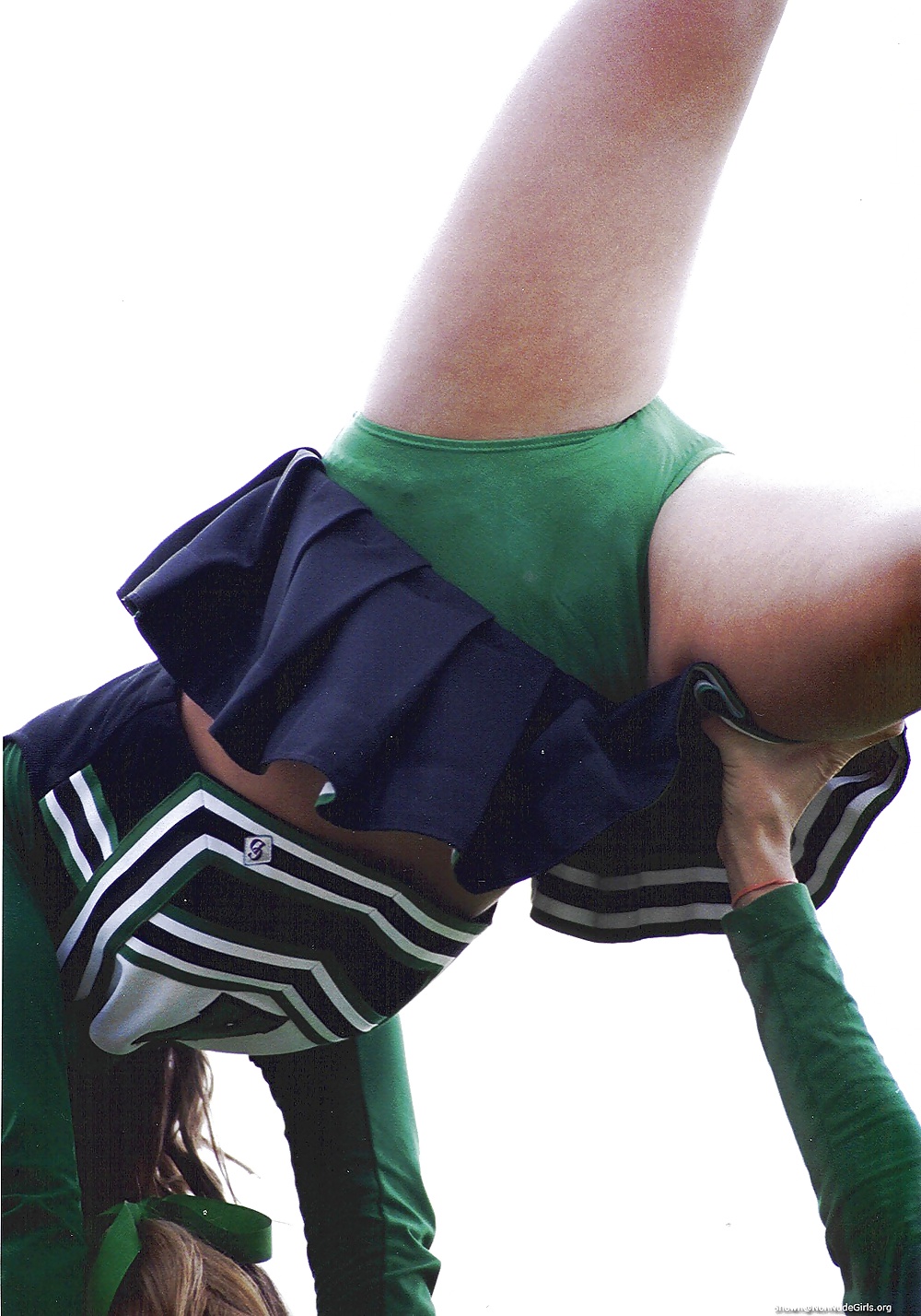 Free sport girls - voyeur panties upskirt outdoors photos