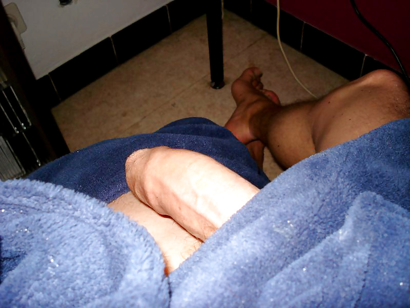 Free Various pics of my belgian Cock (old pictures) photos