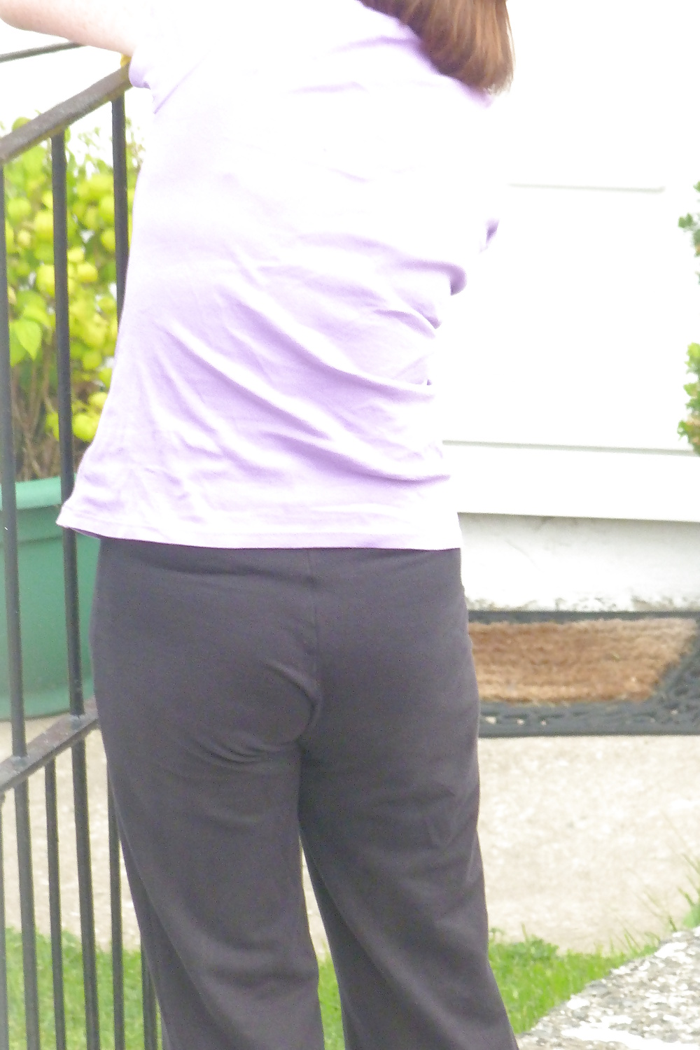 Free neighbours voyeured 4 photos