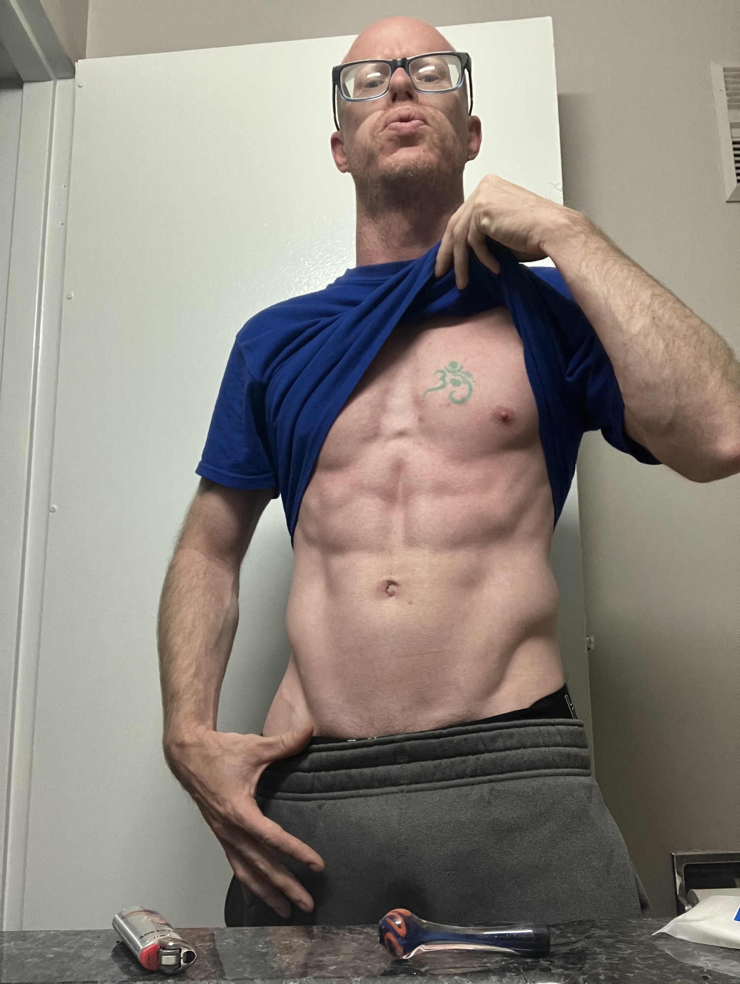 sexy-rexy-posing-24-pics-xhamster