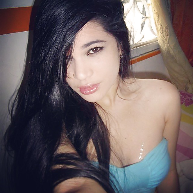 Free Beautiful & Horny teen # 25 photos