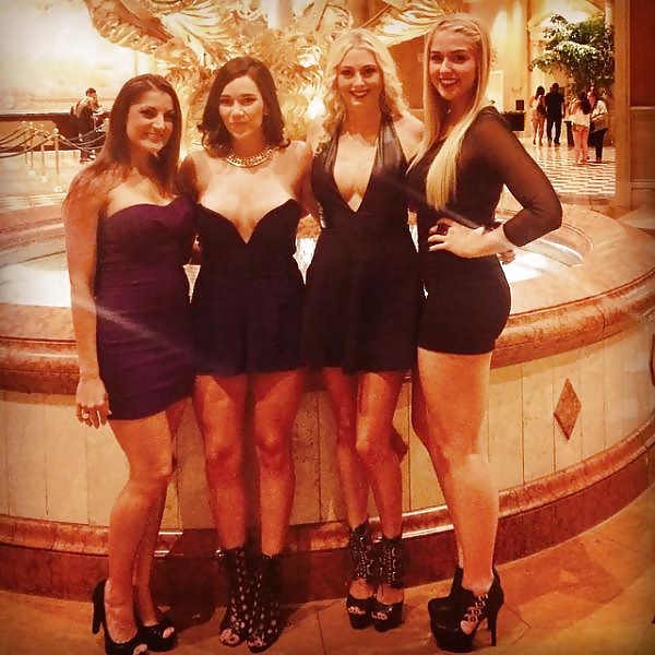 Free Tight dresses & skirts 5 photos