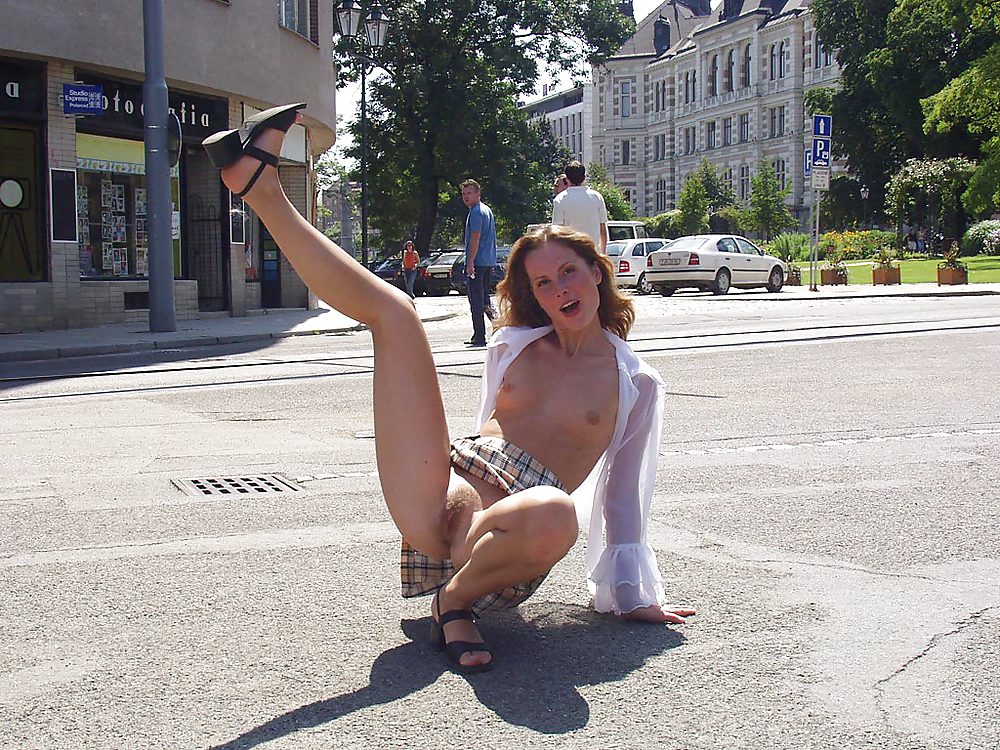Free Czech Teen Flashing In Public photos